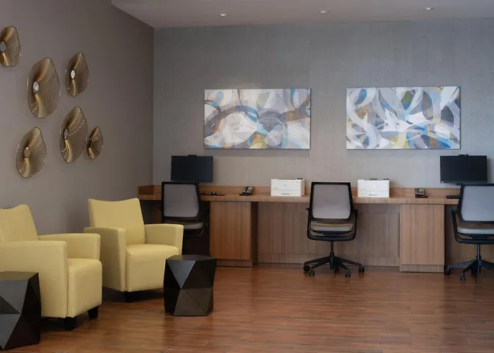 Springhill Suites By Marriott Orlando At Flamingo Crossings Town Center-Western Entrance